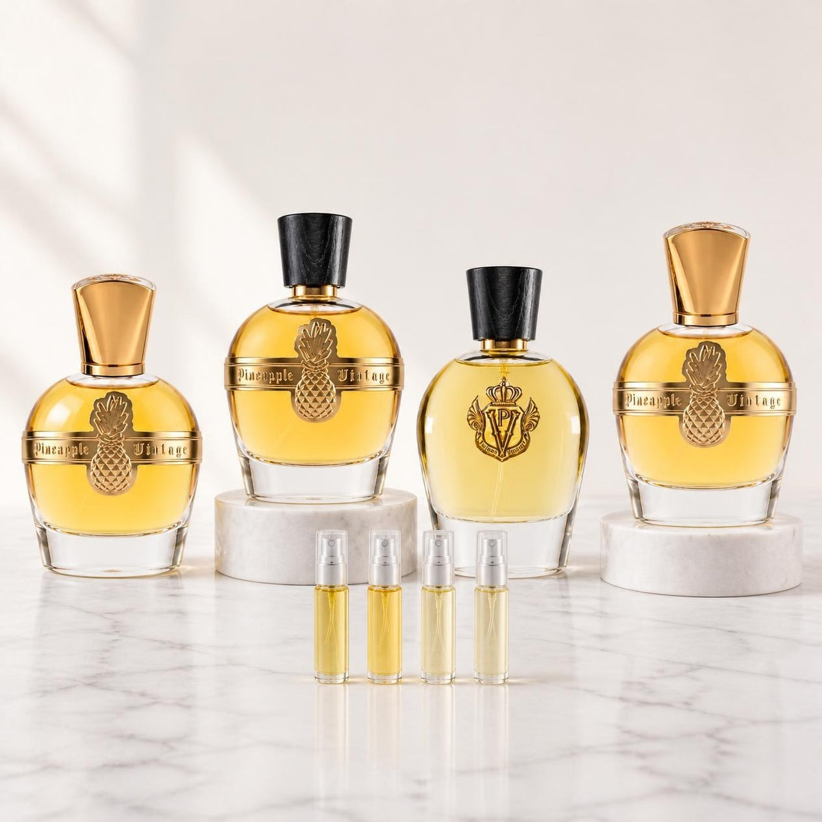 Parfums Vintage discovery set with four 2ml sample vials